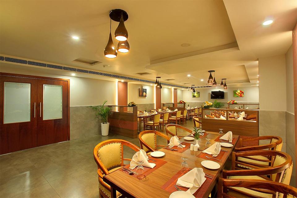 Lumbini Supreme Hotel Thrissur Kültér fotó