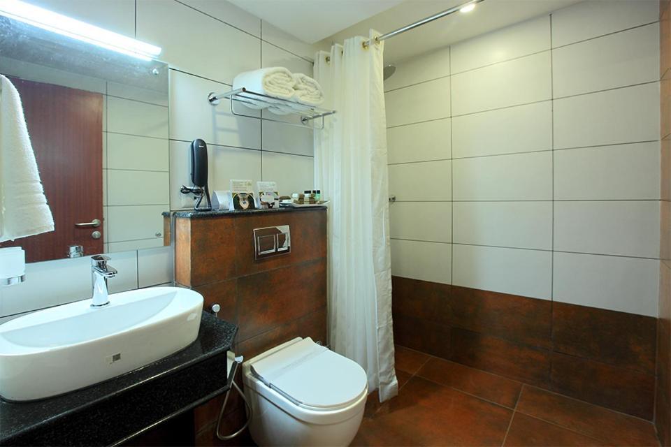 Lumbini Supreme Hotel Thrissur Kültér fotó